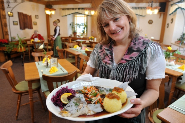 Hotel Gasthof zum Walfisch Geschw. Peggy Goram und René Goram GbR (Zwota)